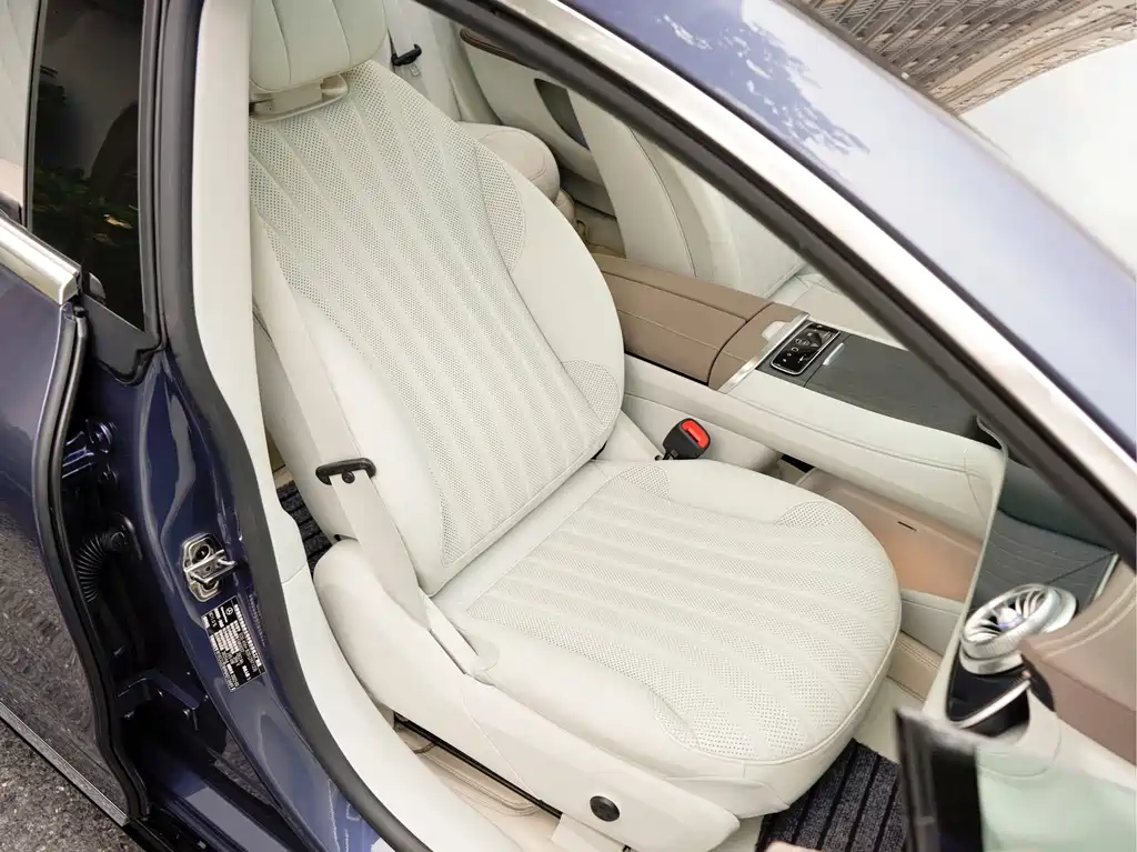 Mercedes-Benz EQS — миниатюра 16