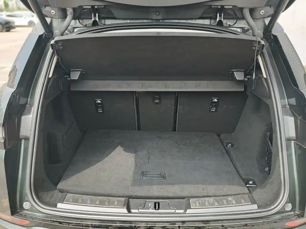 Land Rover Evoque — миниатюра 17