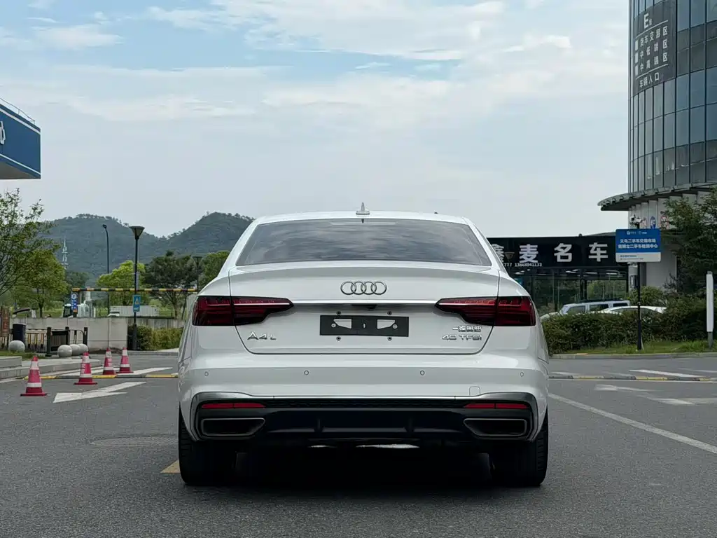Audi A4L — миниатюра 8