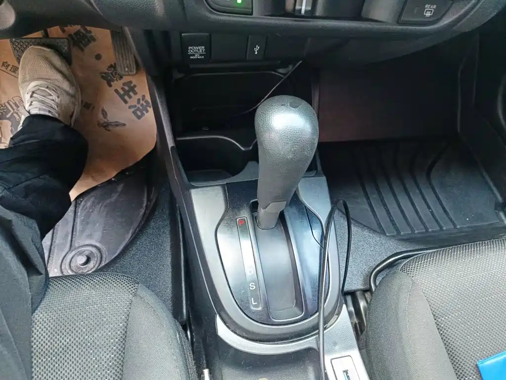 Honda Fit — миниатюра 14