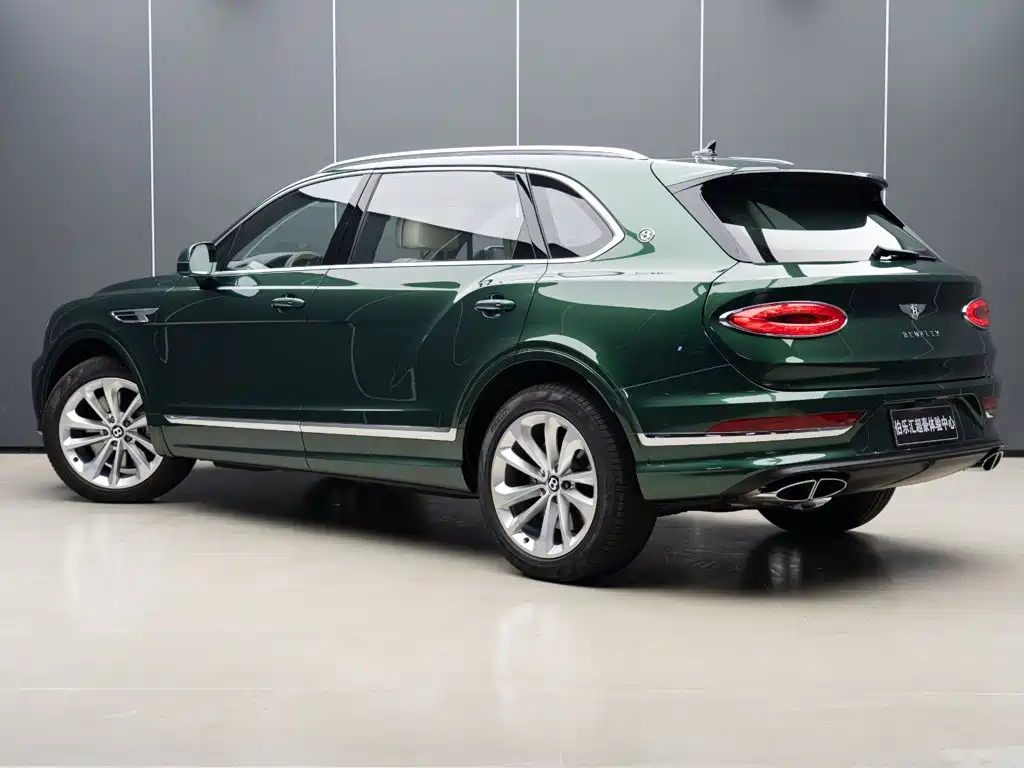 Bentley Bentayga — миниатюра 5