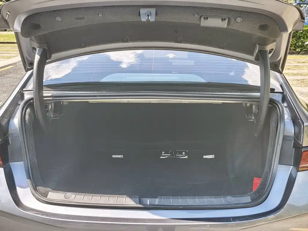 BYD Qin PLUS — миниатюра 10