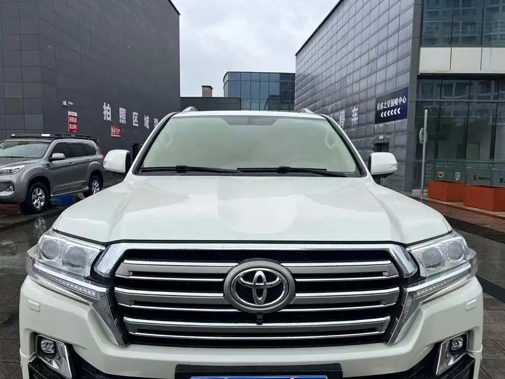 Toyota Land Cruiser 2015 4.6L V8