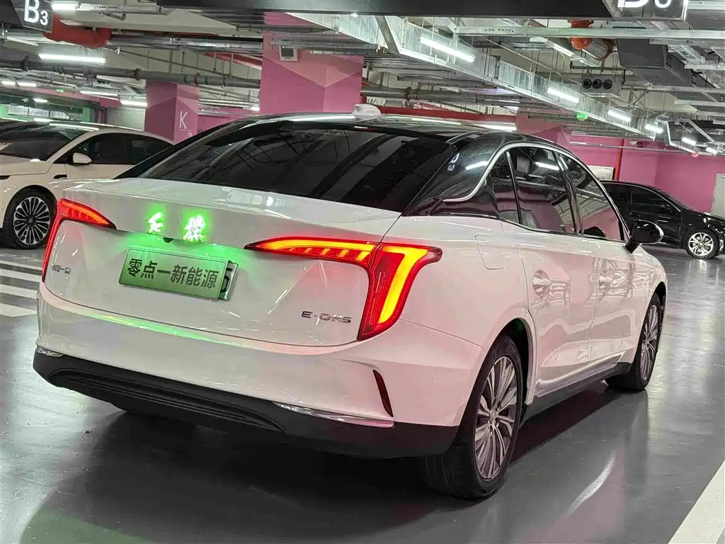 Hongqi Hongqi E-QM5 — миниатюра 6