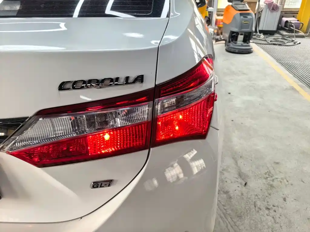 Toyota Corolla — миниатюра 8