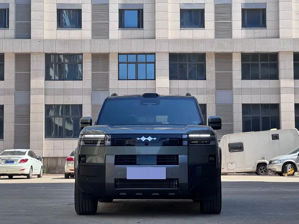 Fangchengbao Leopard 7 7 2025 190KM Ultra