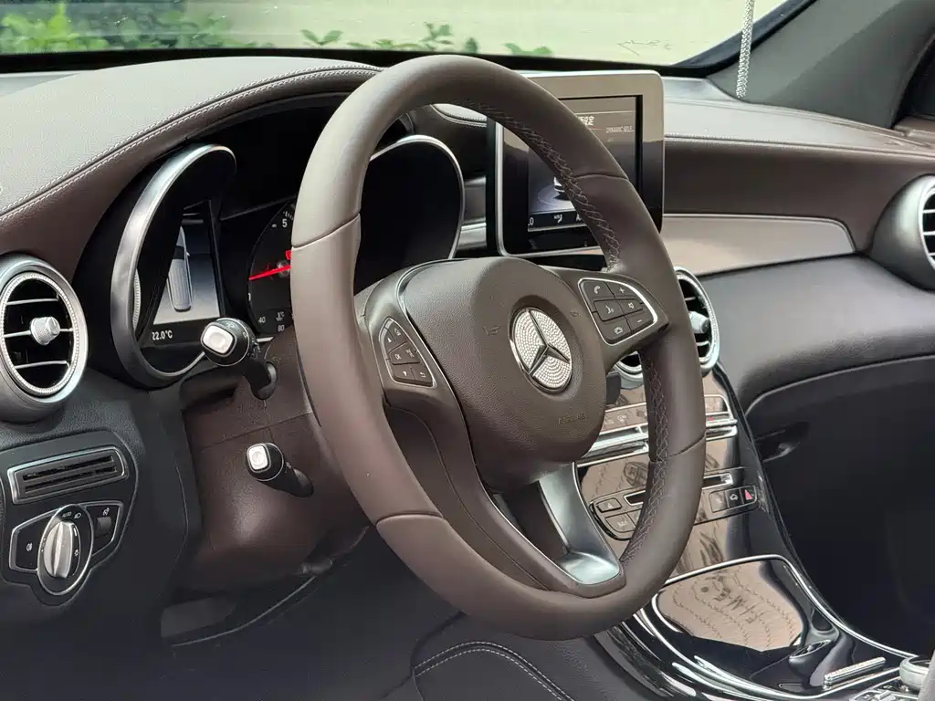 Mercedes-Benz GLC 2018 GLC 200 4MATIC