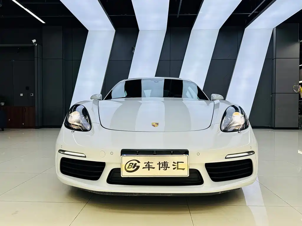 Porsche 718 2016 Cayman 2.0T