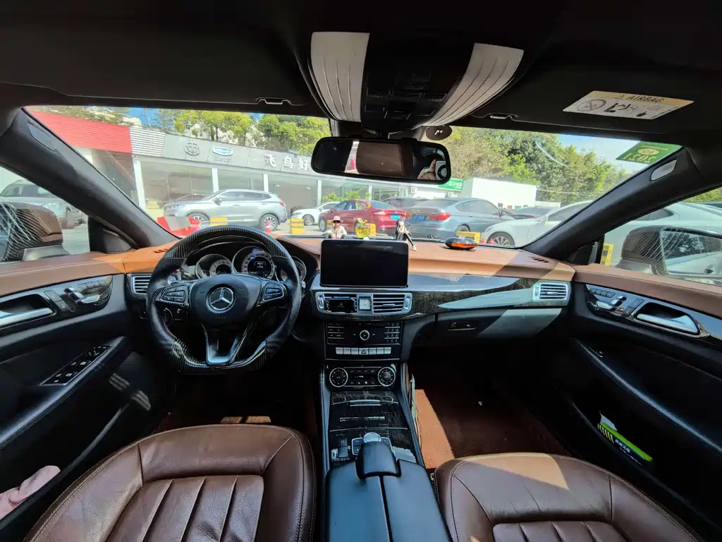Mercedes-Benz CLS — миниатюра 6