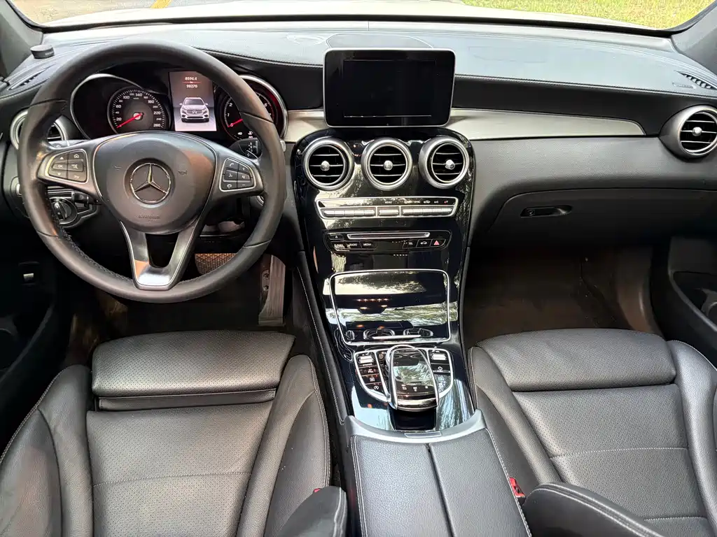 Mercedes-Benz GLC — миниатюра 10