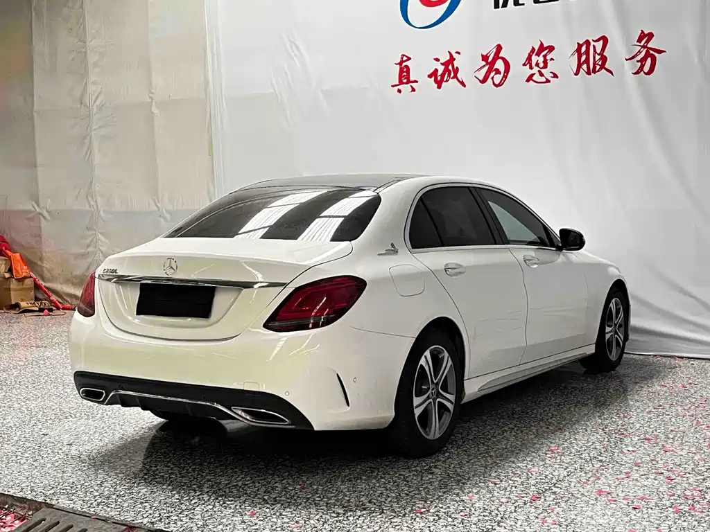 Mercedes-Benz C-Class — миниатюра 18
