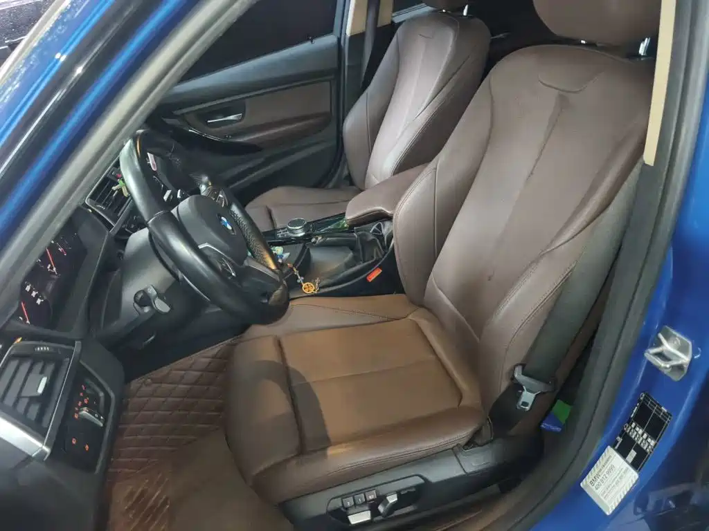 BMW 3 Series — миниатюра 11