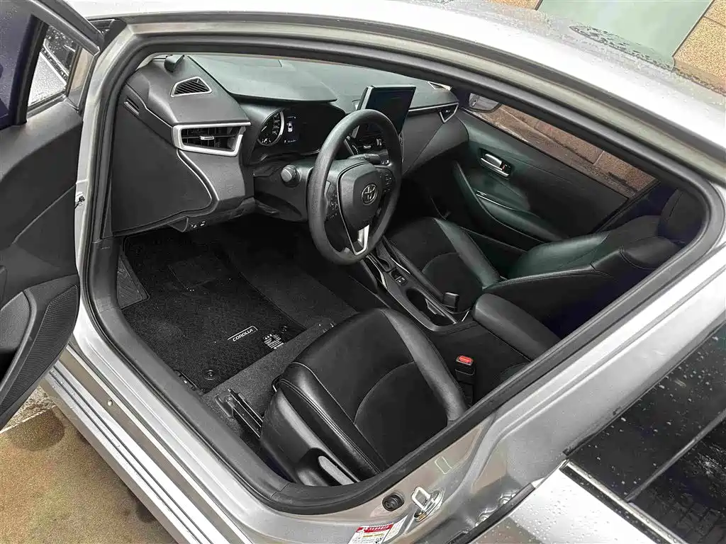Toyota Corolla — миниатюра 4