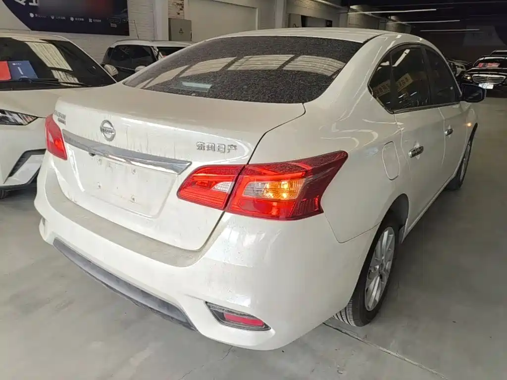 Nissan Sylphy — миниатюра 7