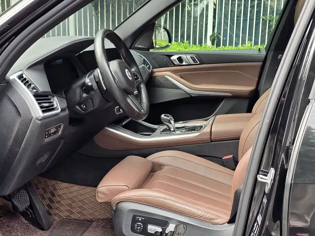BMW X5 (Import) — миниатюра 5