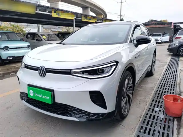 VOLKSWAGEN ID.4 CROZZ 2024