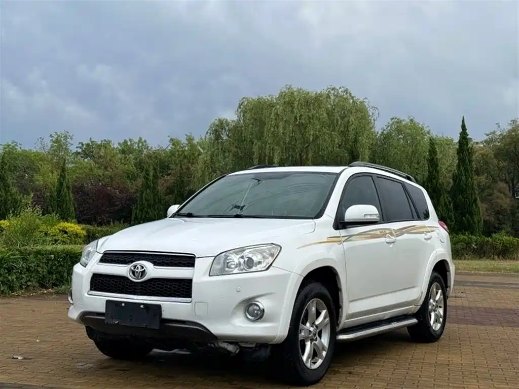 Toyota RAV4 2012