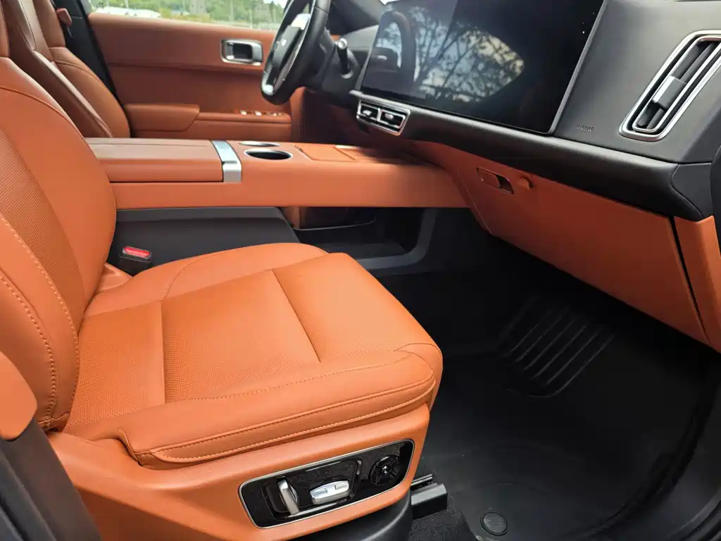 Li Auto Li L7 — миниатюра 12