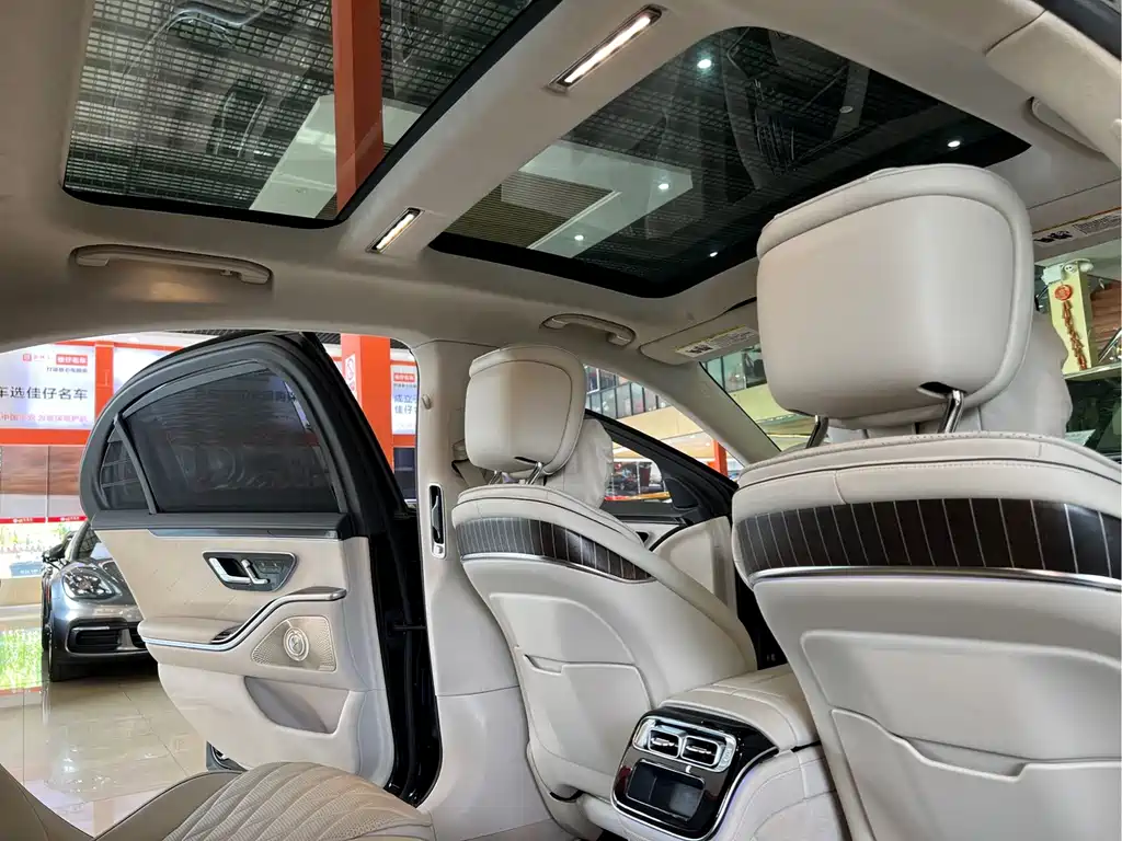 Mercedes-Benz S-Class — миниатюра 16