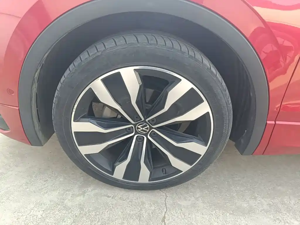 Volkswagen Tiguan X — миниатюра 23