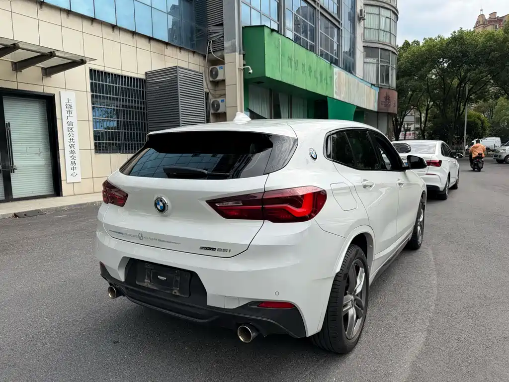 BMW X2 — миниатюра 6