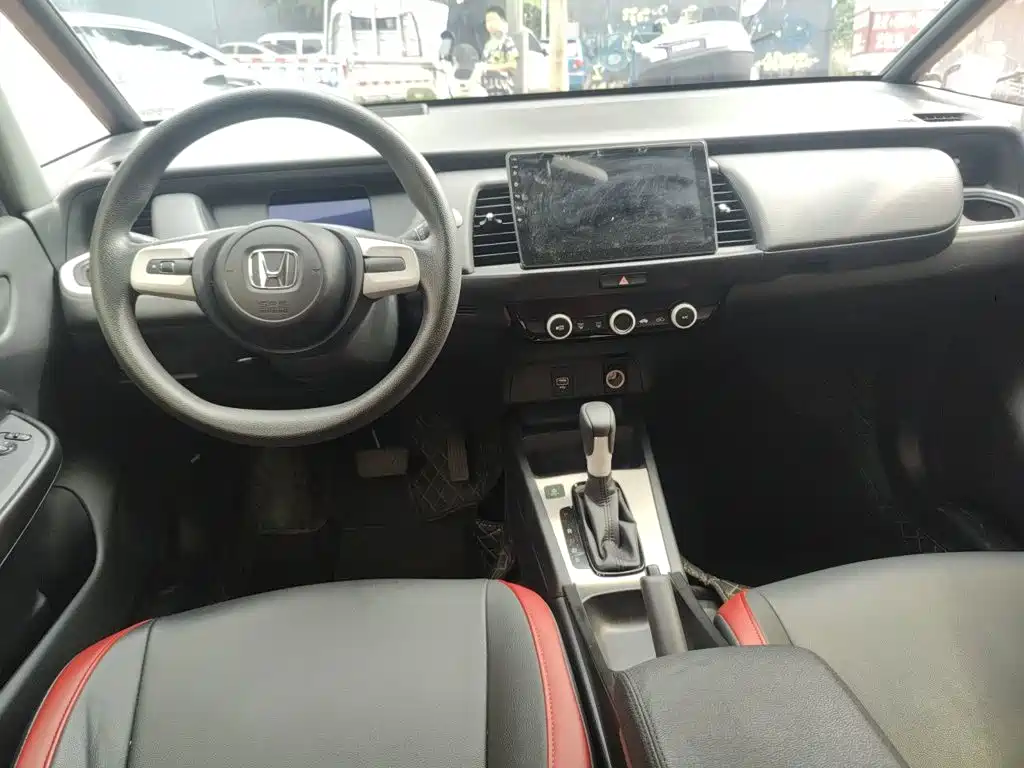 Honda Fit — миниатюра 5
