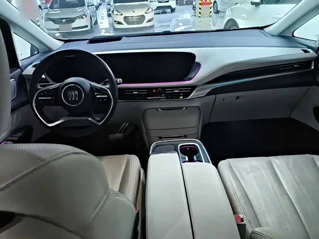 Buick Century — миниатюра 10