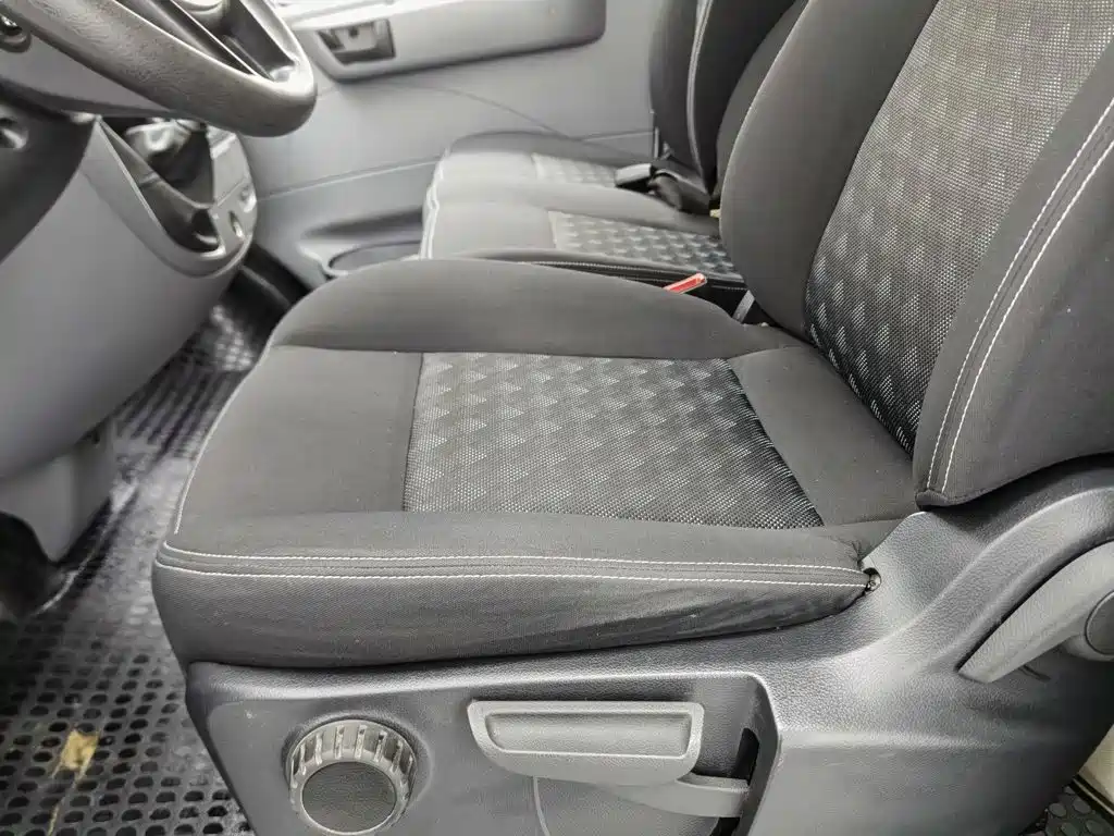 MAXUS V80 — миниатюра 20
