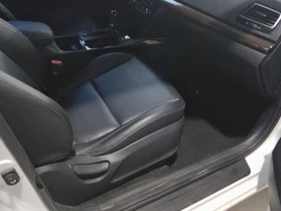 Kia K4 — миниатюра 8