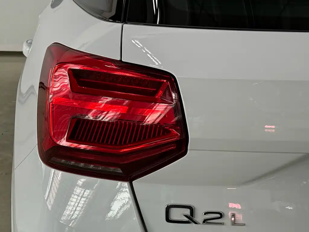 Audi Q2L — миниатюра 11