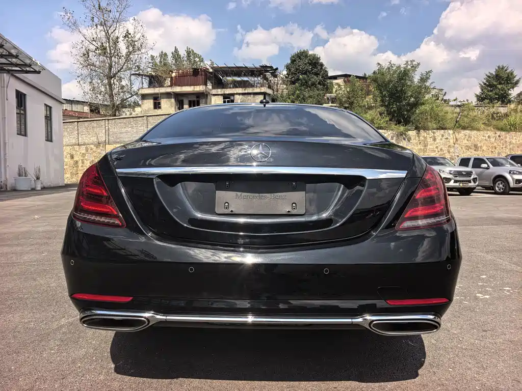 Mercedes-Benz S-Class — миниатюра 5