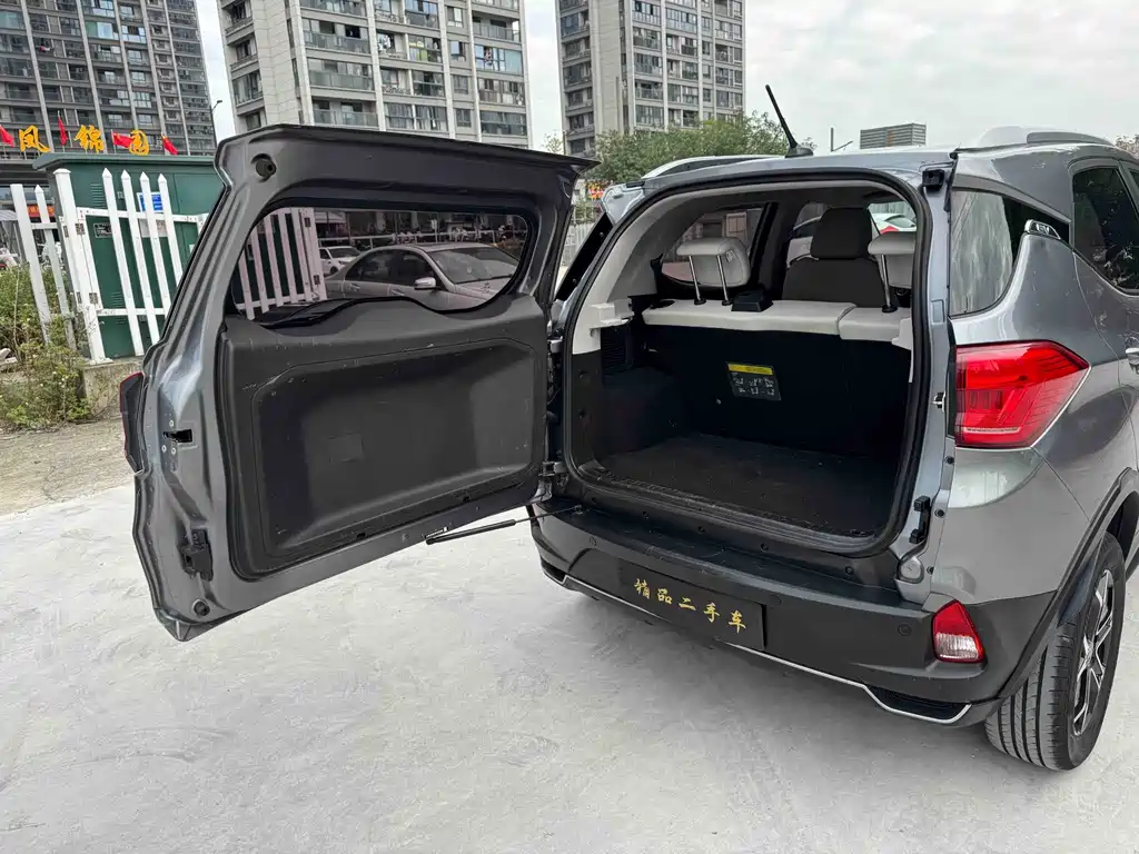 BYD Yuan Pro — миниатюра 11