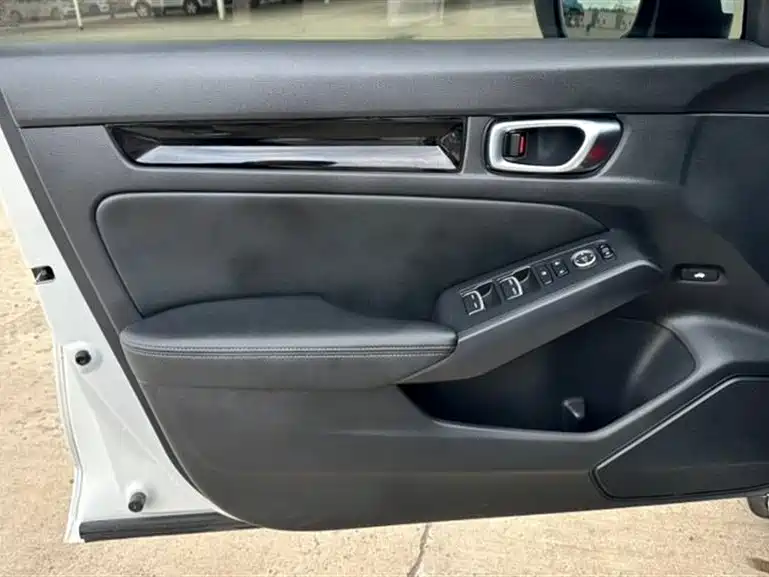 Honda Civic 2022 180TURBO CVT