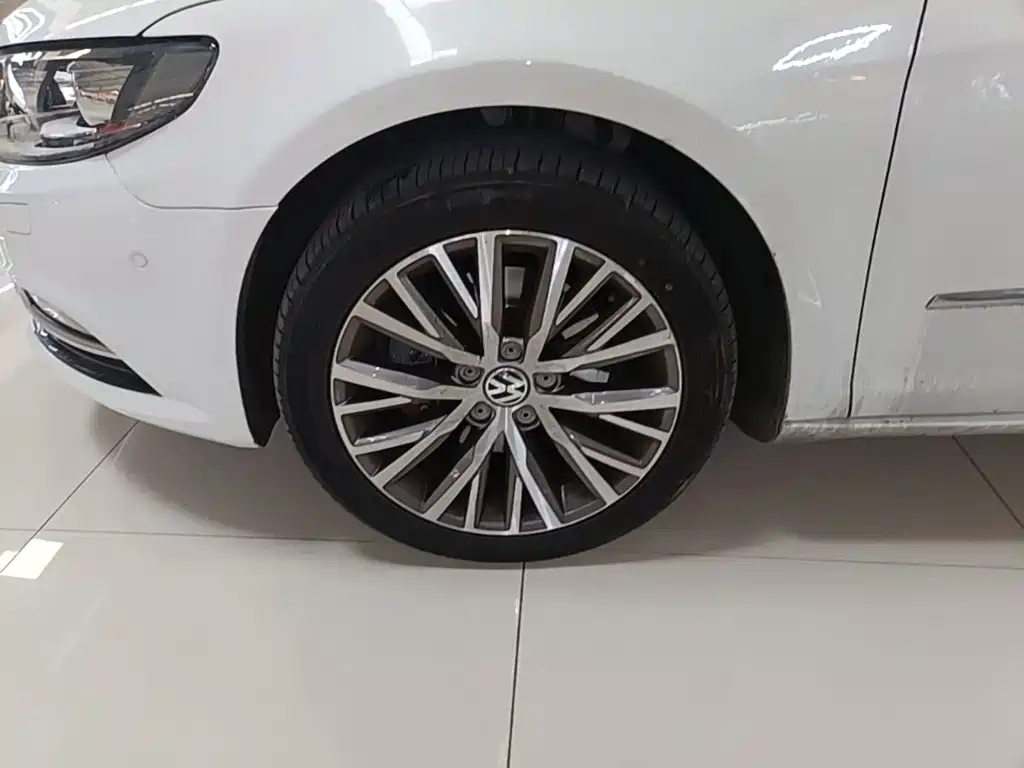Volkswagen CC — миниатюра 23