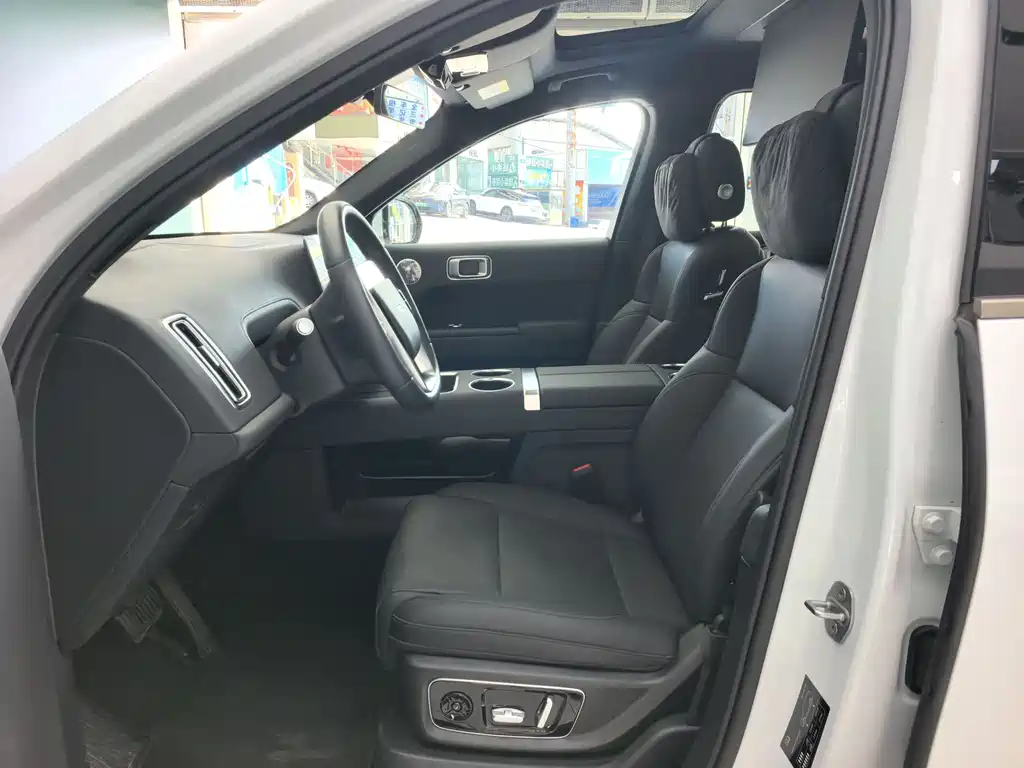 Li Auto L9 2025 Ultra