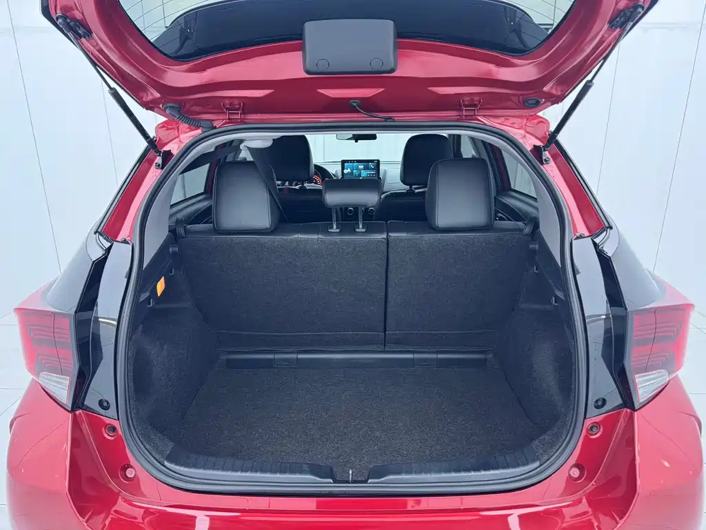 Toyota Yaris L — миниатюра 14