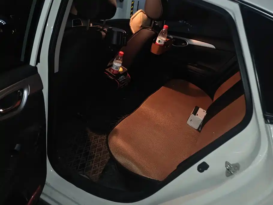 Nissan Sylphy — миниатюра 11