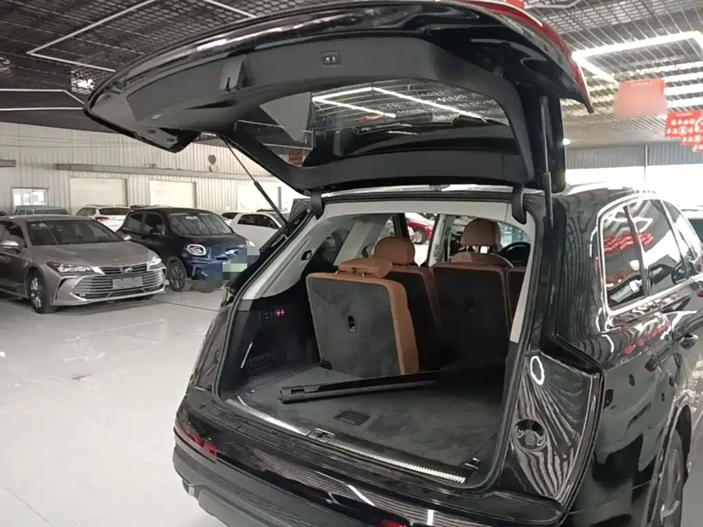 Audi Q7 — миниатюра 19