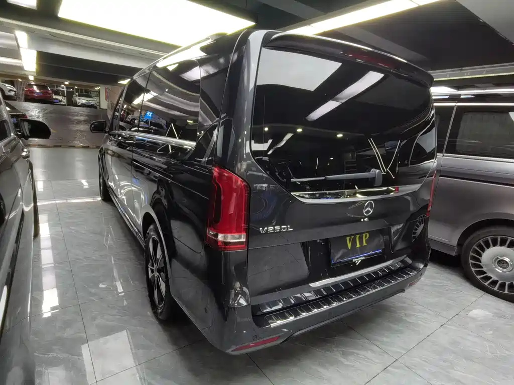 Mercedes-Benz V-Class V 2021 V 260 L Luxury