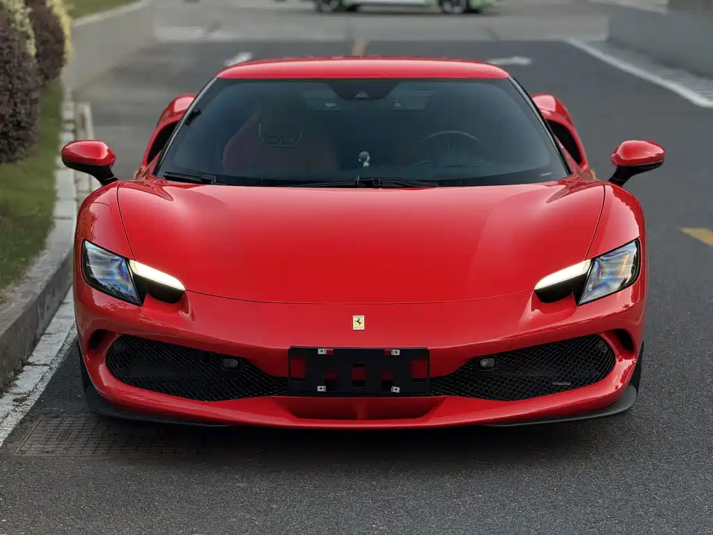 Ferrari 296 — миниатюра 2