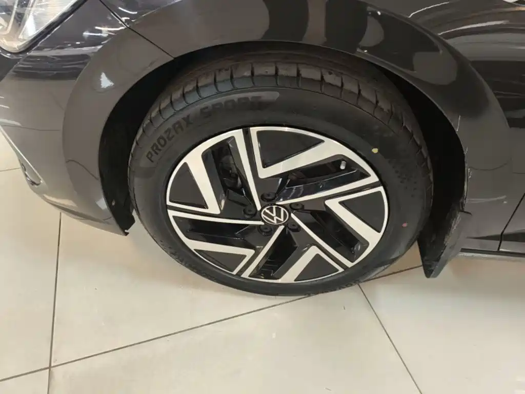 Volkswagen Sagitar — миниатюра 23