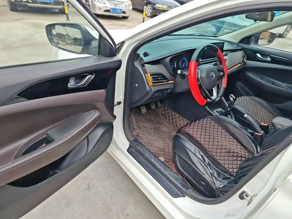 Changan Eado DT — миниатюра 16