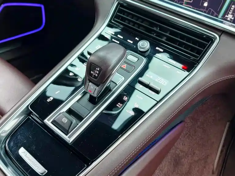 Porsche Panamera — миниатюра 15