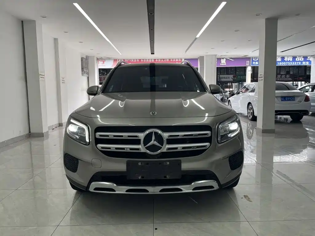Mercedes-Benz GLB — миниатюра 2