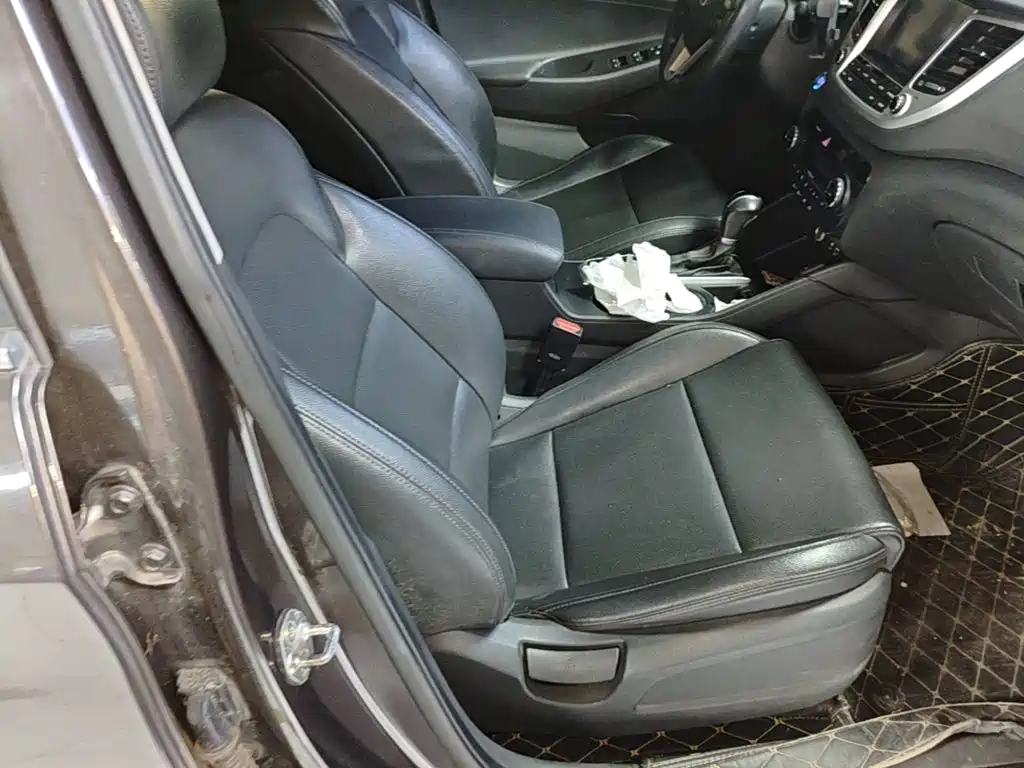 Hyundai Tucson — миниатюра 25