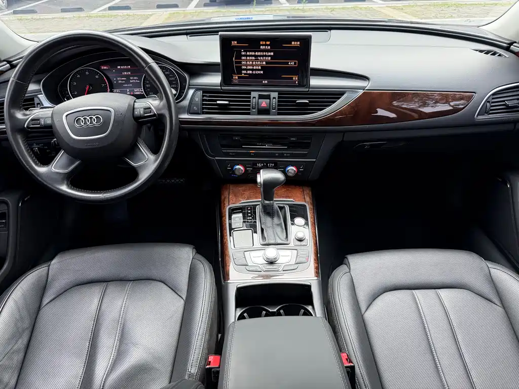 Audi A6L 2014 35 FSI Luxury
