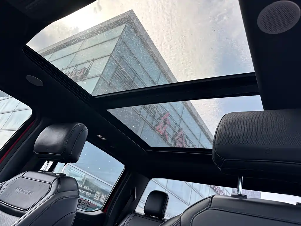 Ford F-150 Raptor — миниатюра 14
