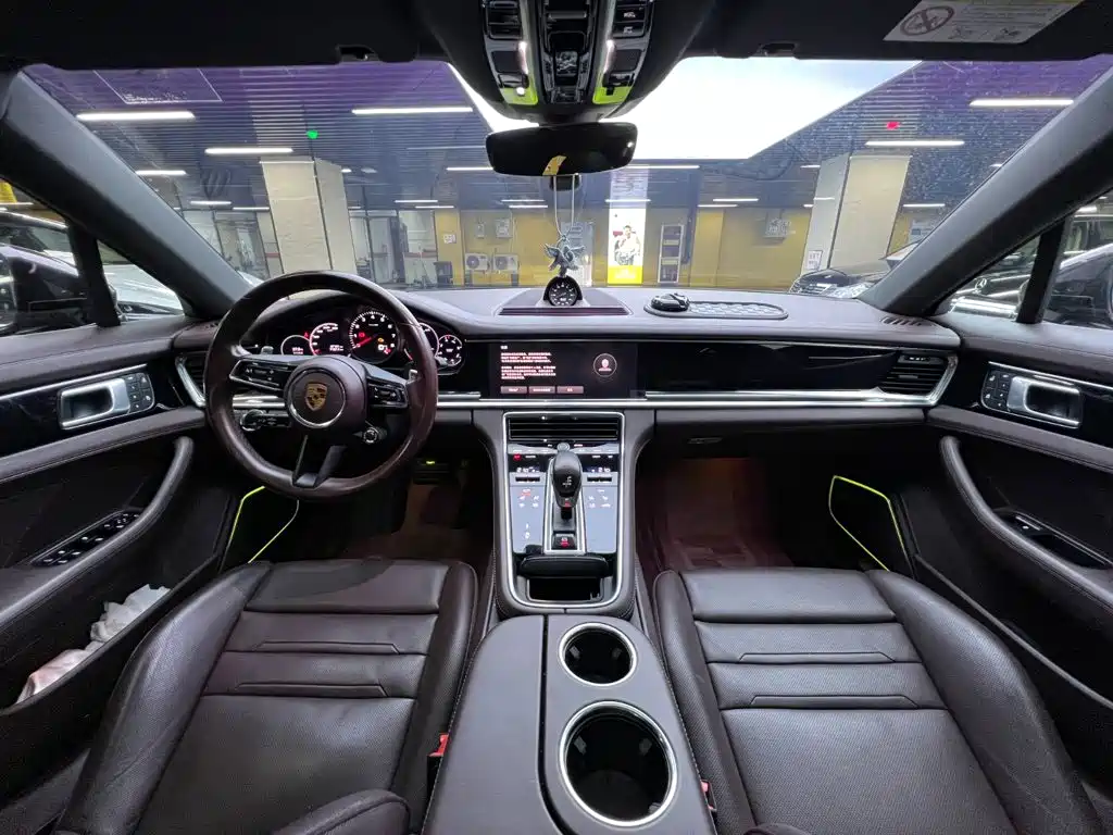 Porsche Panamera — миниатюра 8