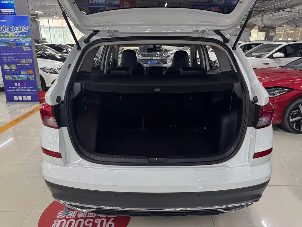 Skoda Kamiq - фото 11
