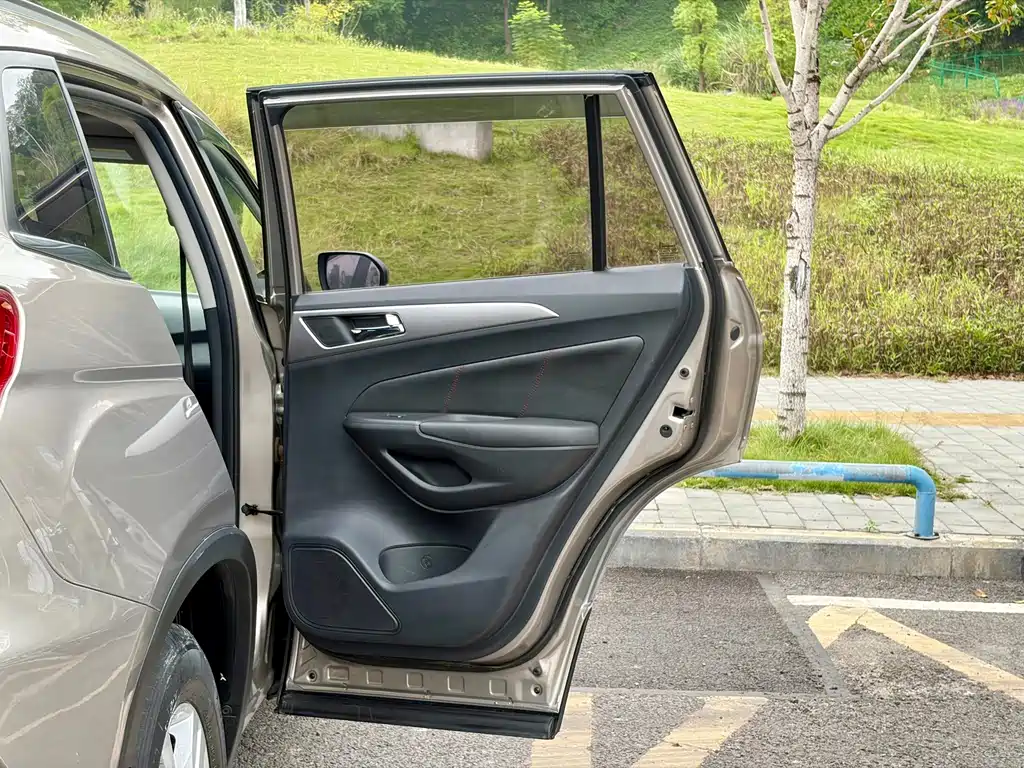 Changan CS75 — миниатюра 40